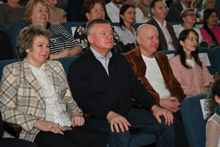 Время признания и поздравлений.